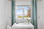 Come and enjoy a well deserved break at this coastal retreat.
