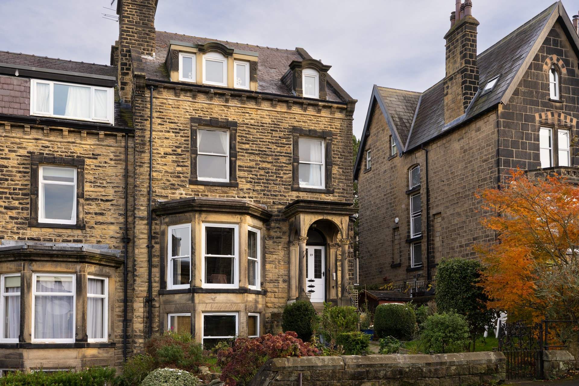 Set on a gentle slope only a couple of minutes walk from the centre of Ilkley.
