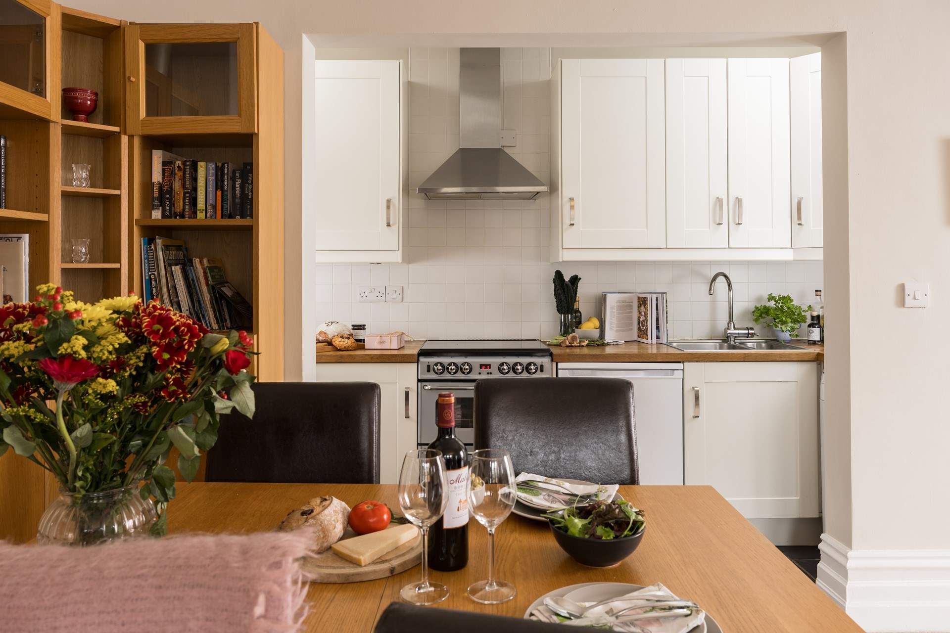 The open plan feel to Dalesway Apartment makes enjoying each others company easy.
