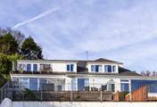 Penhallow is one of five apartments at Plaidy Beach apartments. Sitting at the back of the property it enjoys privacy away from the other guests.