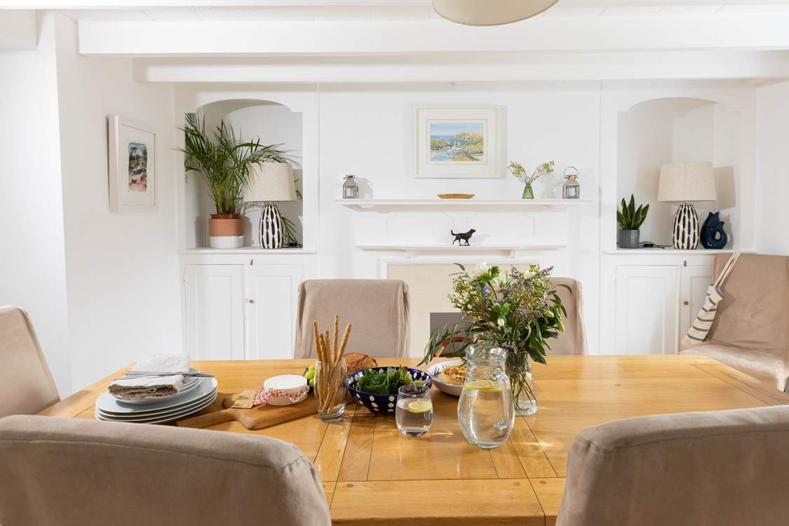 The dining-area is charming.