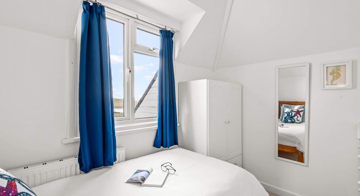 Cosy and compact for one lucky guest.