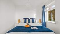 A snuggly double bed awaits in the annexe bedroom.