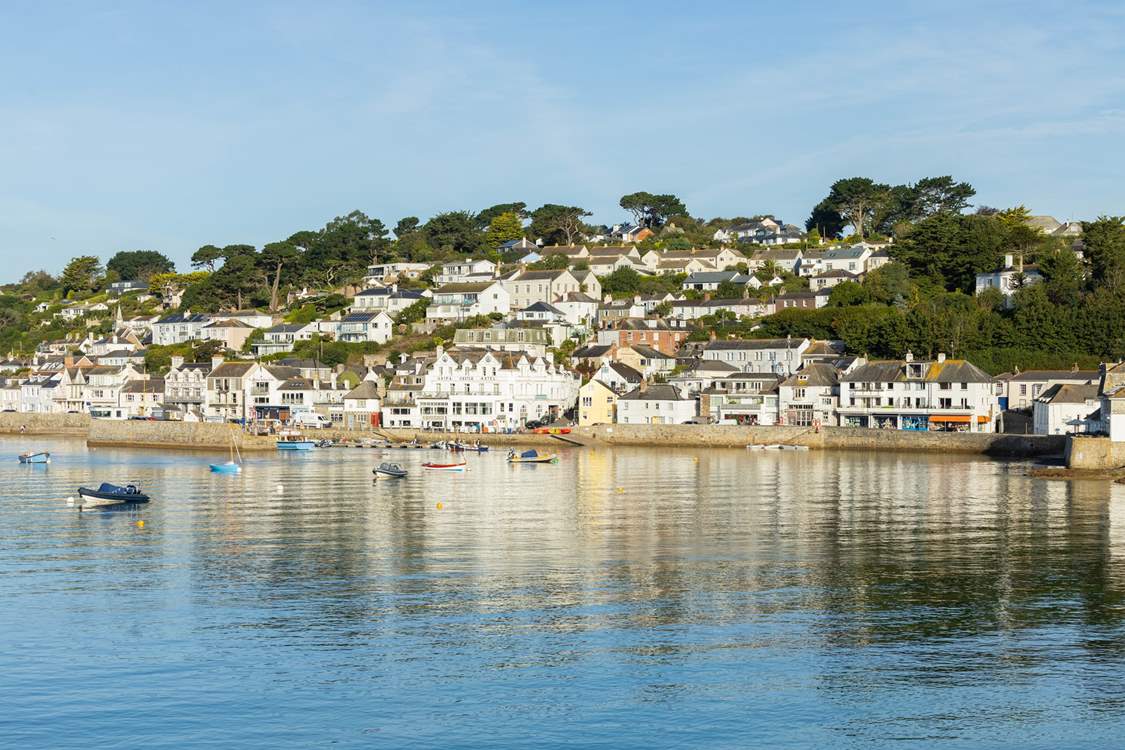 Visit the vibrant village of St Mawes for cafes, restaurants and the passenger ferry to Falmouth.