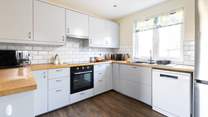 The holiday chef will be in their element in the well-equipped kitchen. 