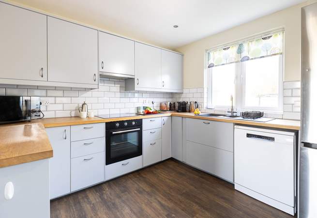 The holiday chef will be in their element in the well-equipped kitchen. 