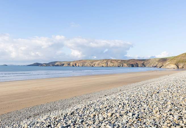 Spectacular Newgale Beach is a short stroll away. 