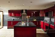 Ideal open plan space for holiday get-togethers. The holiday chef can create tasty feasts in the well-equipped kitchen. Throw open the doors to the sunny patio.