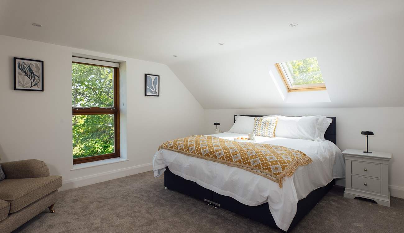 The enchanting principal bedroom. The bed can be set up as a king or twins, please let us know when booking.