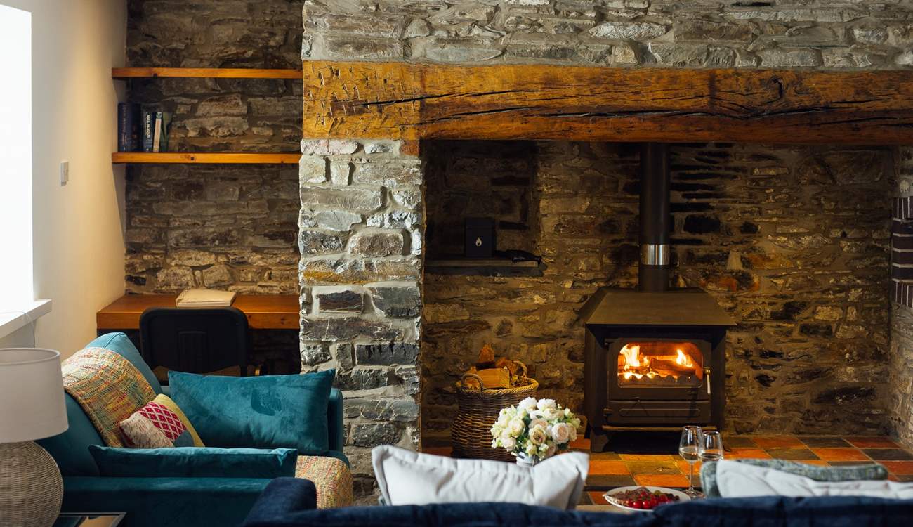 Soothe your soul in the glow of the warming wood-burner. Ideal after a swim in the sea or a mountain hike. 