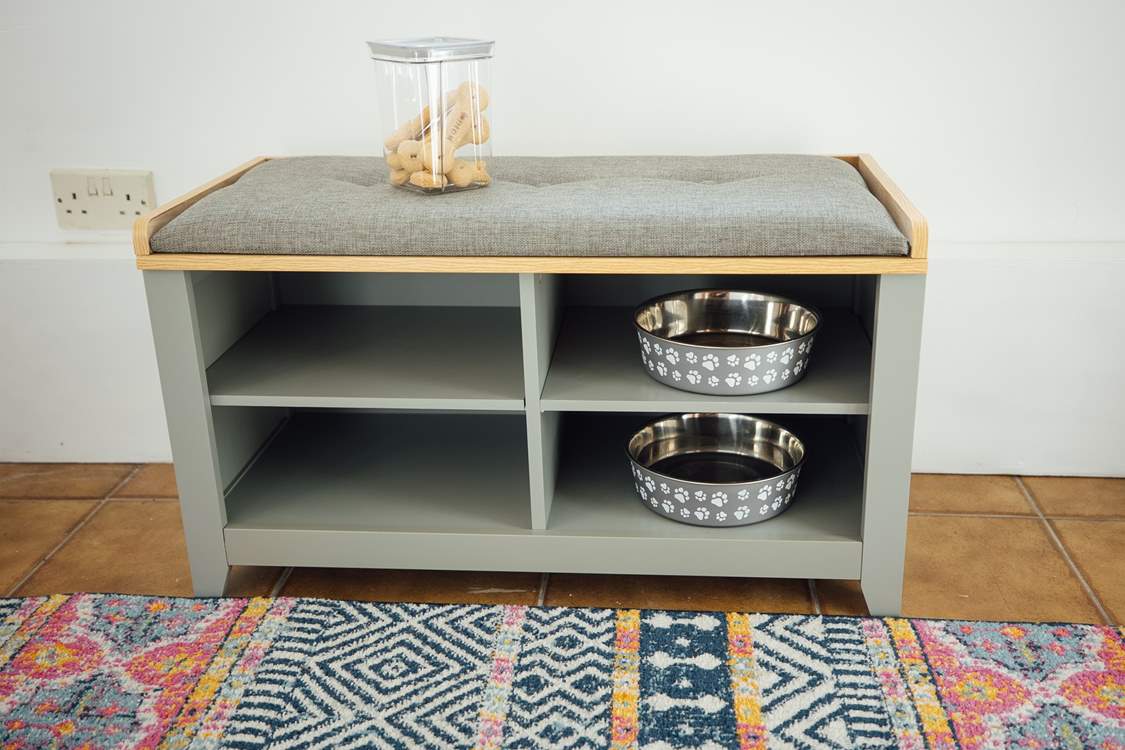 Don't forget the dog. He'll love it here!