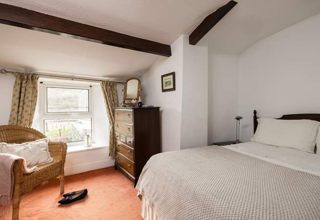 The cosy second bedroom.