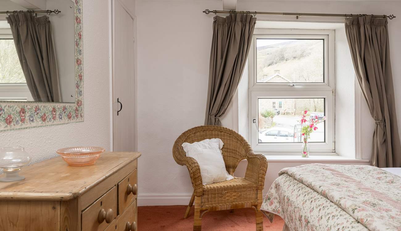 Wake up to the beautiful view of the hills in the morning.