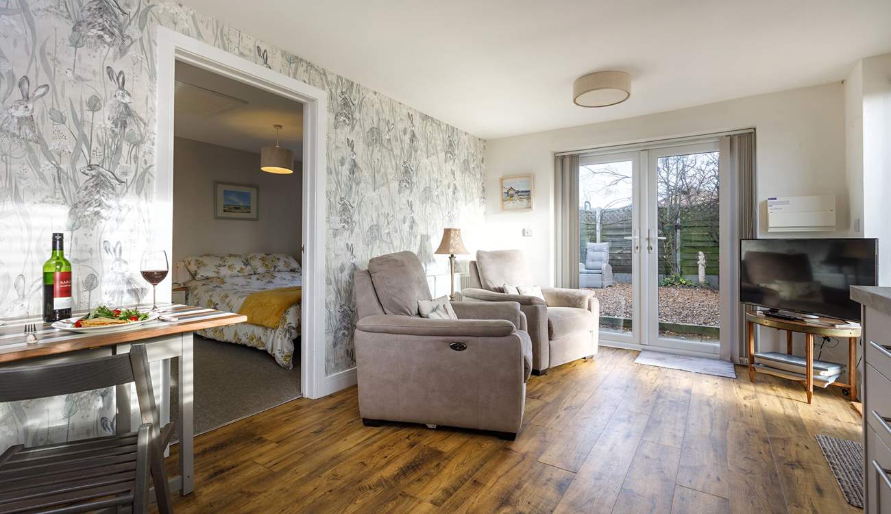 Perfect for couples and solo travellers, the owner resides close-by should you need anything.