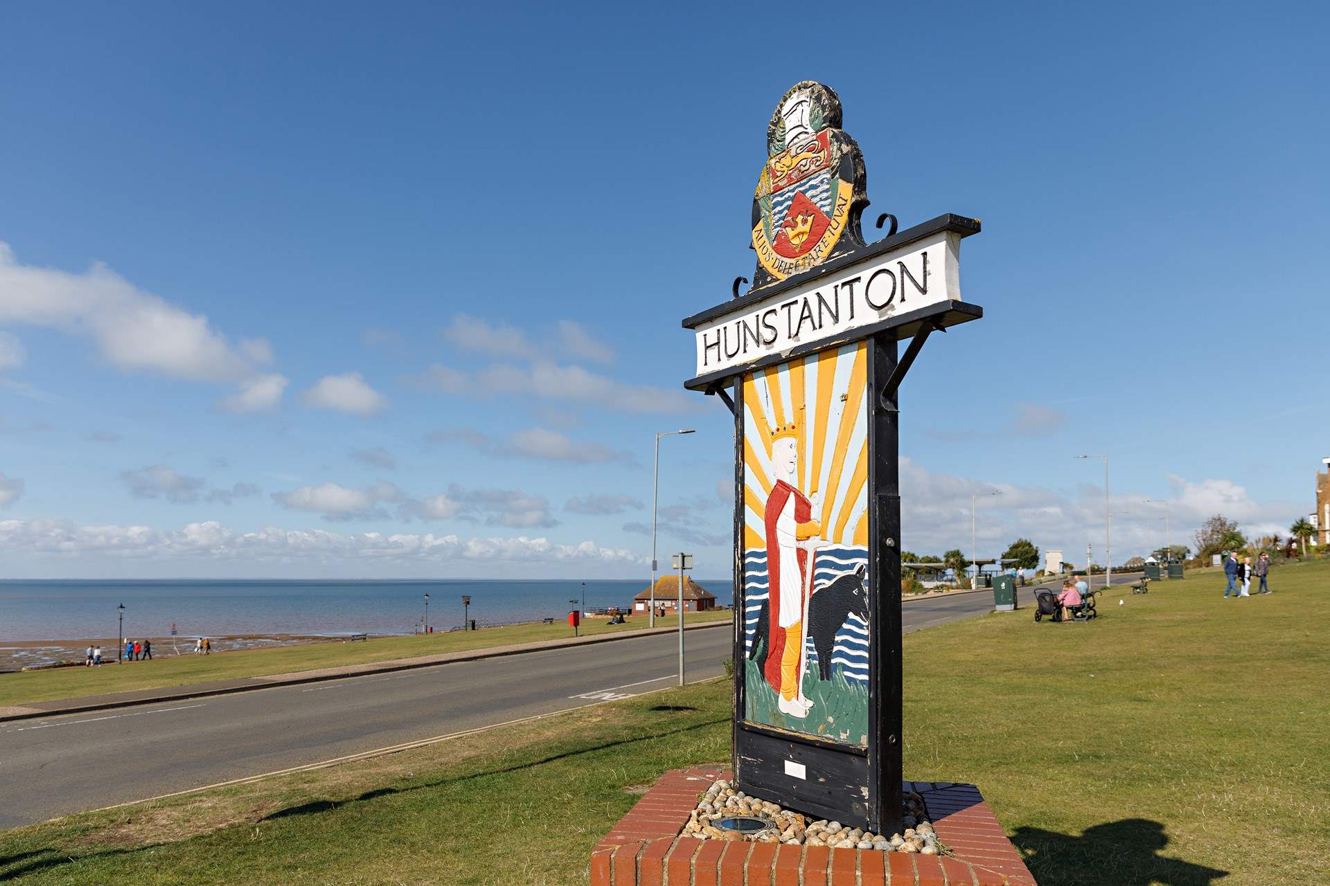 Just moments from your holiday home is Hunstanton's vibrant sea front and promenade.