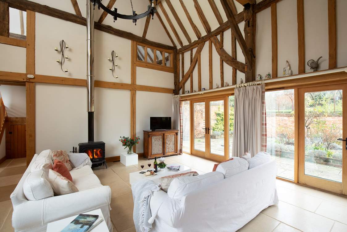 Strawberry Hole Barn offers superb accommodation for up to four guests and one dog.