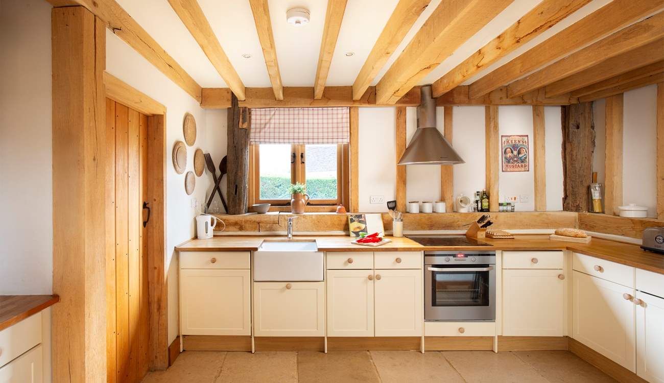 Plenty of room in this beautifully equipped country-style kitchen.