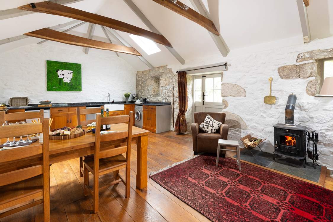Light, space and tasteful design make Roskennals Granary elegant and charming.