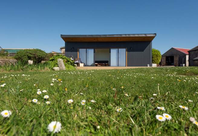 The garden cabin is there to enjoy and appreciate the outstanding views of the countryside and the sea in the distance.  Spend the evening watching the sun fade away.
