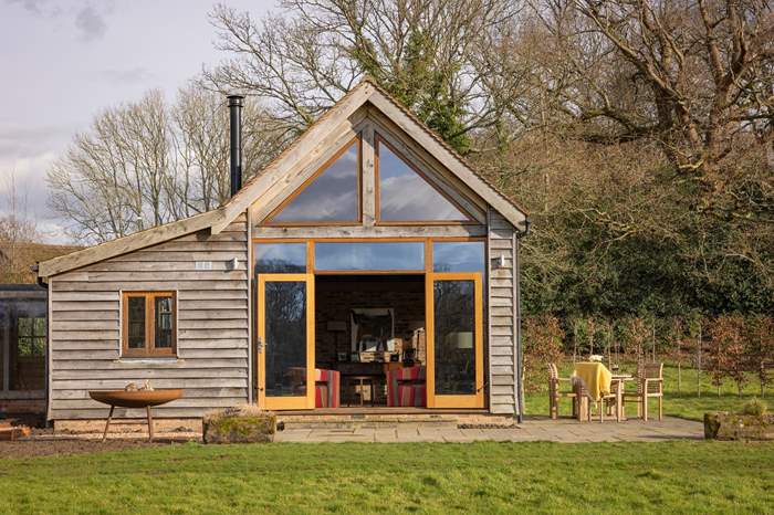 Mellifount Farm is a 2 bedroom self catering cottage near Haywards Heath.