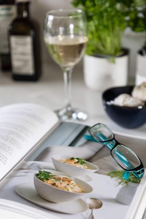 Get culinary creative in the kitchen but if cooking doesn't float your boat, Fowey serves up a great choice of places to eat and drink.