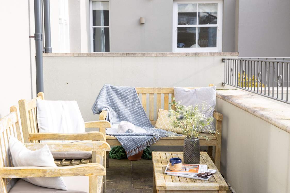 The sunny courtyard beckons you to enjoy time in the best of the Cornish sunshine.