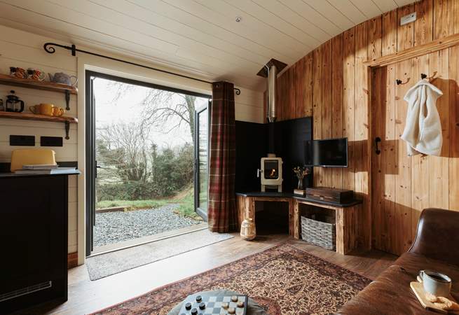 Open the double doors and welcome the outdoors in. 