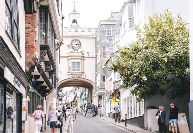 Quirky Totnes with its array of shops and eateries makes for a lovely day out! 