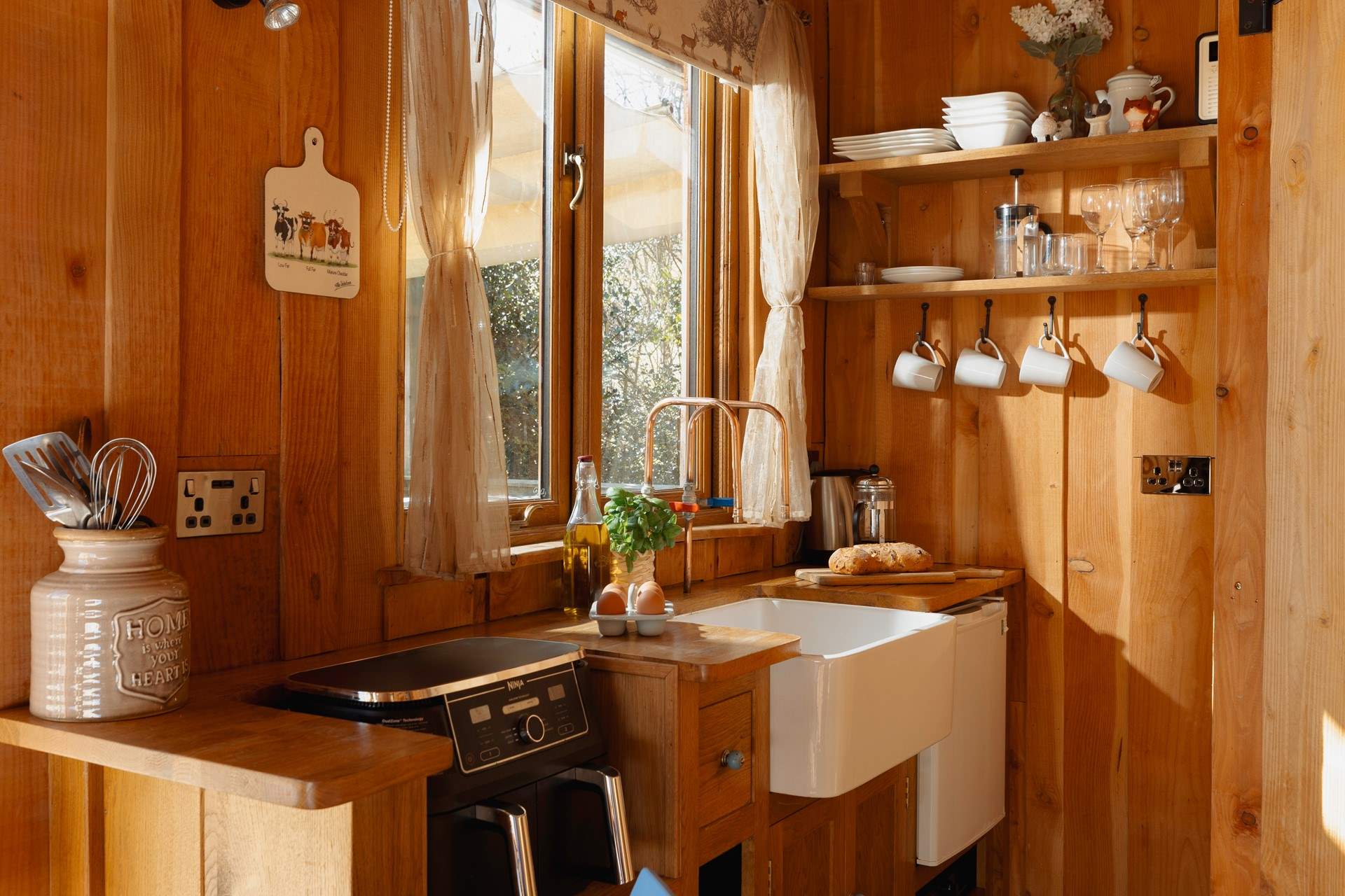 The Ninja air fryer is the ideal addition to the cabin.