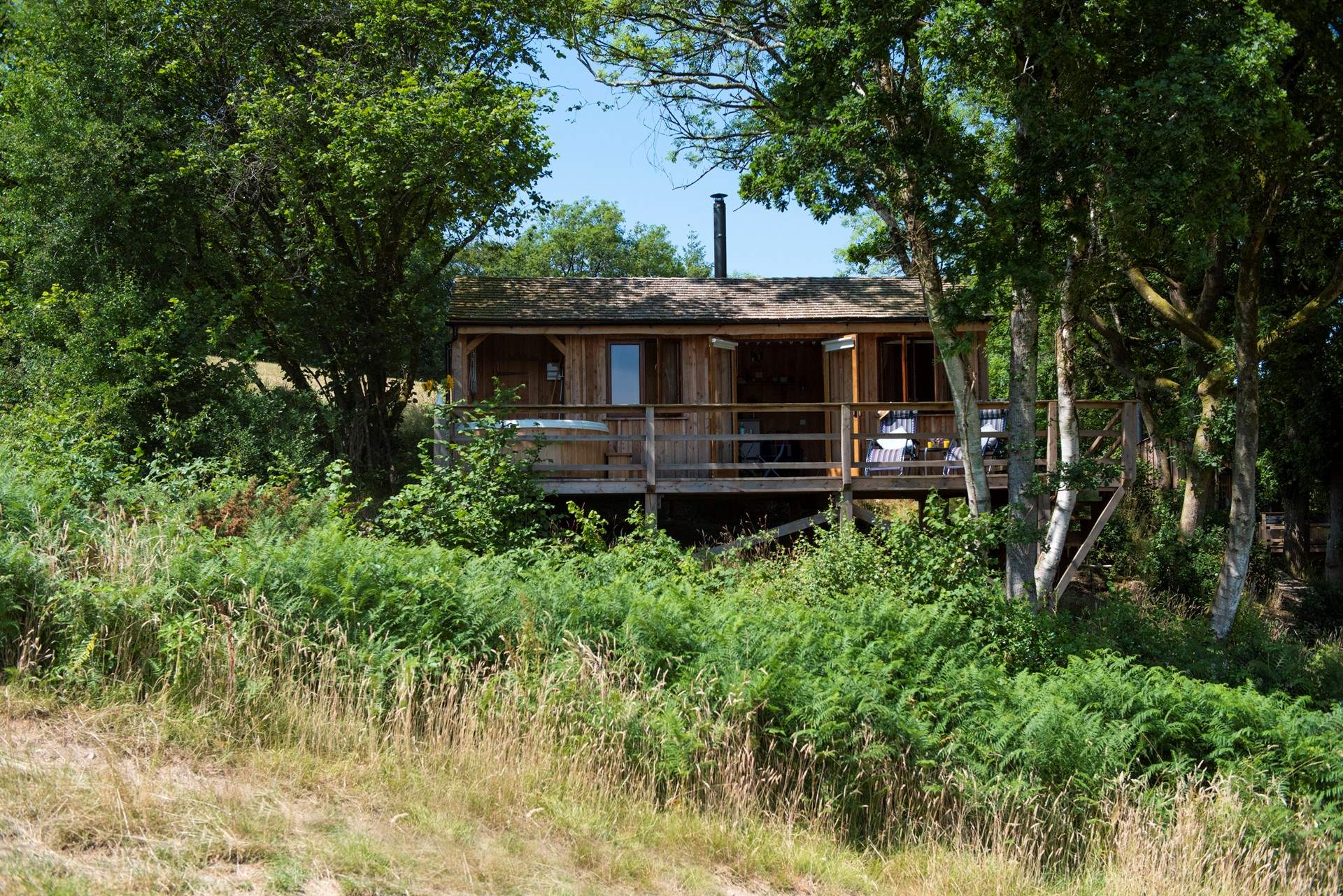 A cosy treetop escape for two.