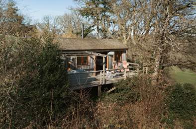 Iris. Sleeps 2, 2.5 miles SW of South Molton