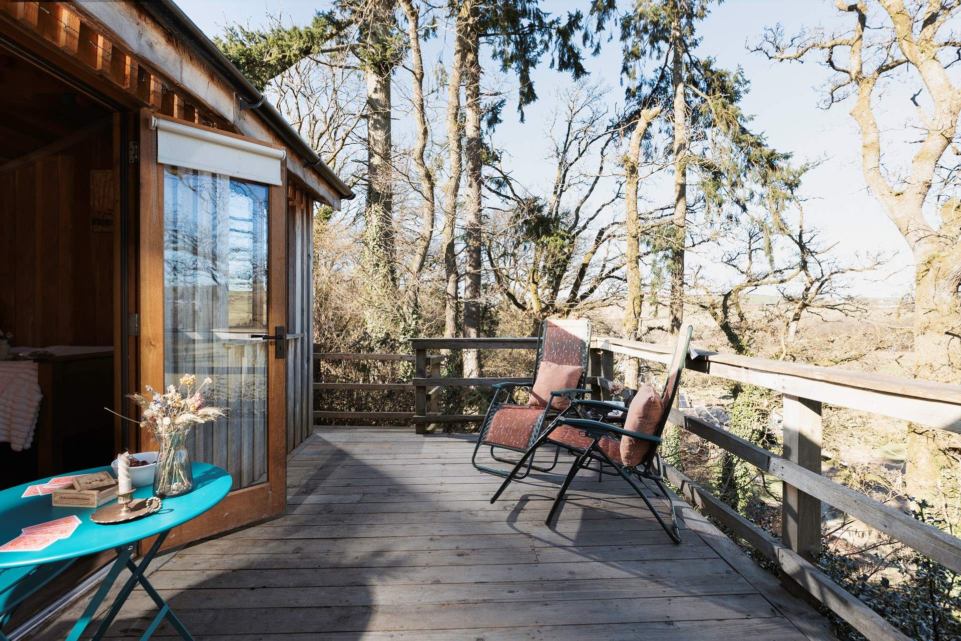 Relax with your chosen book on the decking, listening to the bird song around you. 