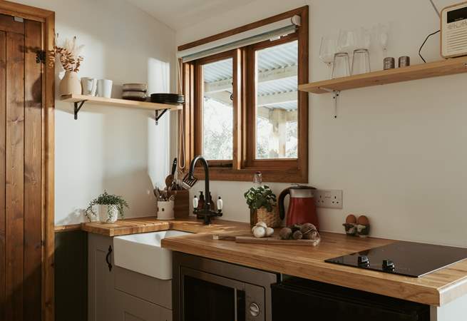 Stock up on local produce from the nearby market town of South Molton before whipping up a feast in the well-equipped kitchen.