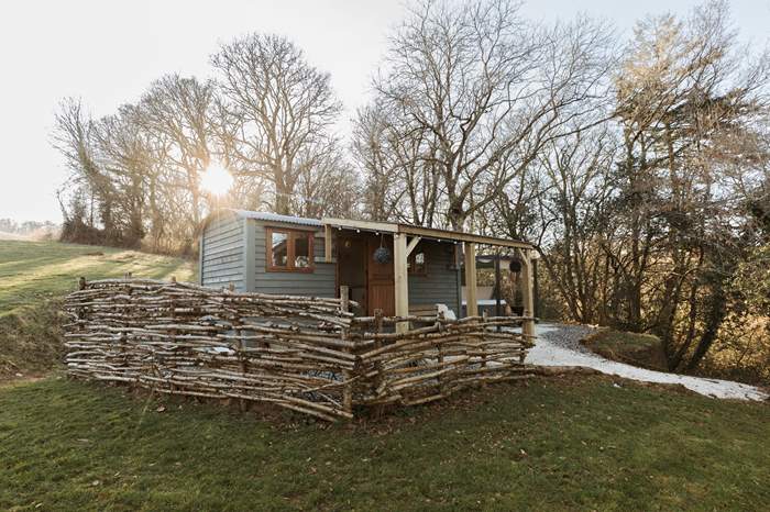 Alma is a Shepherd's Hut with hot tub near South Molton.