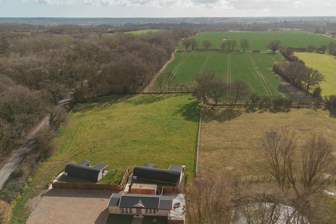Pine Lodge sits to the left of sister hideaway Laurel Lodge. Just behind Laurel Lodge is the serene treatment room.
