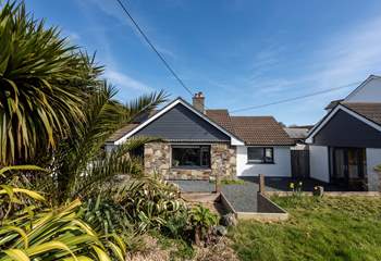 Looking back from the front lawn, take care on the steps and the unfenced edge.