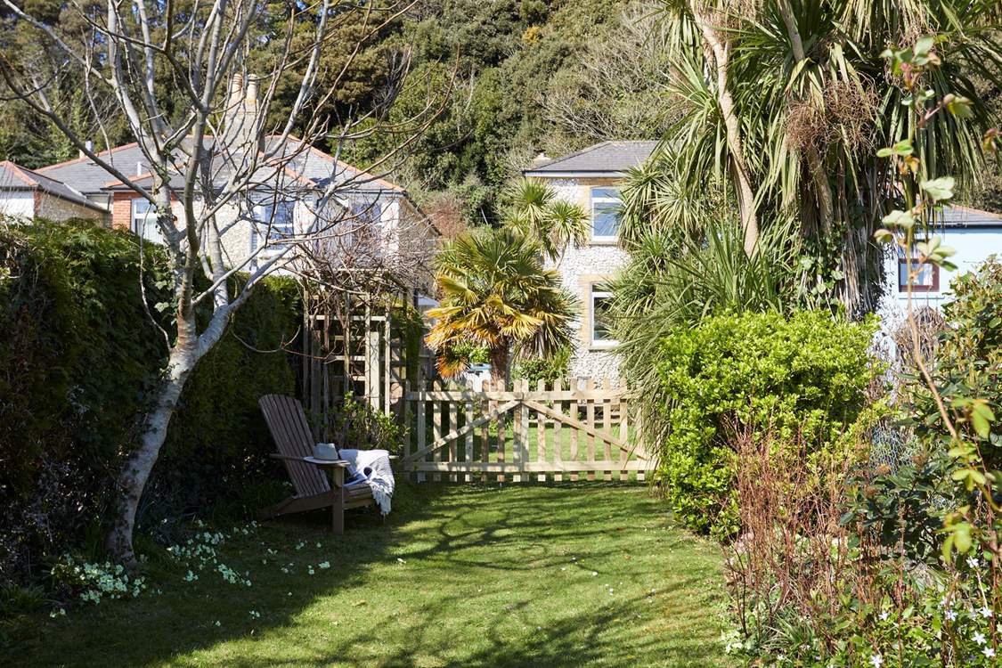 Bathed in Ventnor's golden sunshine, the south-facing garden is a haven for sun-drenched afternoons.