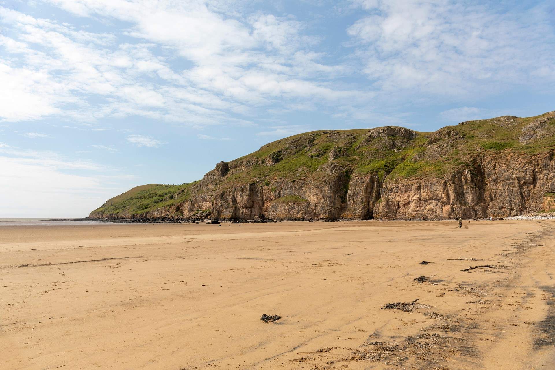 Brean Beach is just a 20 minute drive away and has a large expanse of sand.
