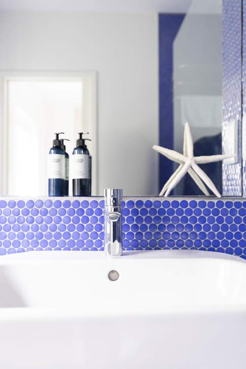 Enjoy a refreshing shower.