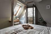 Savour those slow mornings amongst the trees with breakfast in bed.