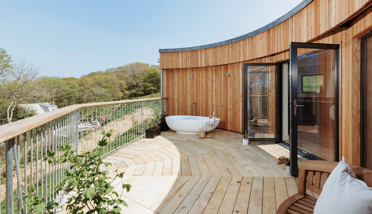 Perched in a quiet hillside glade, this dog friendly hideaway is the perfect place to escape. 