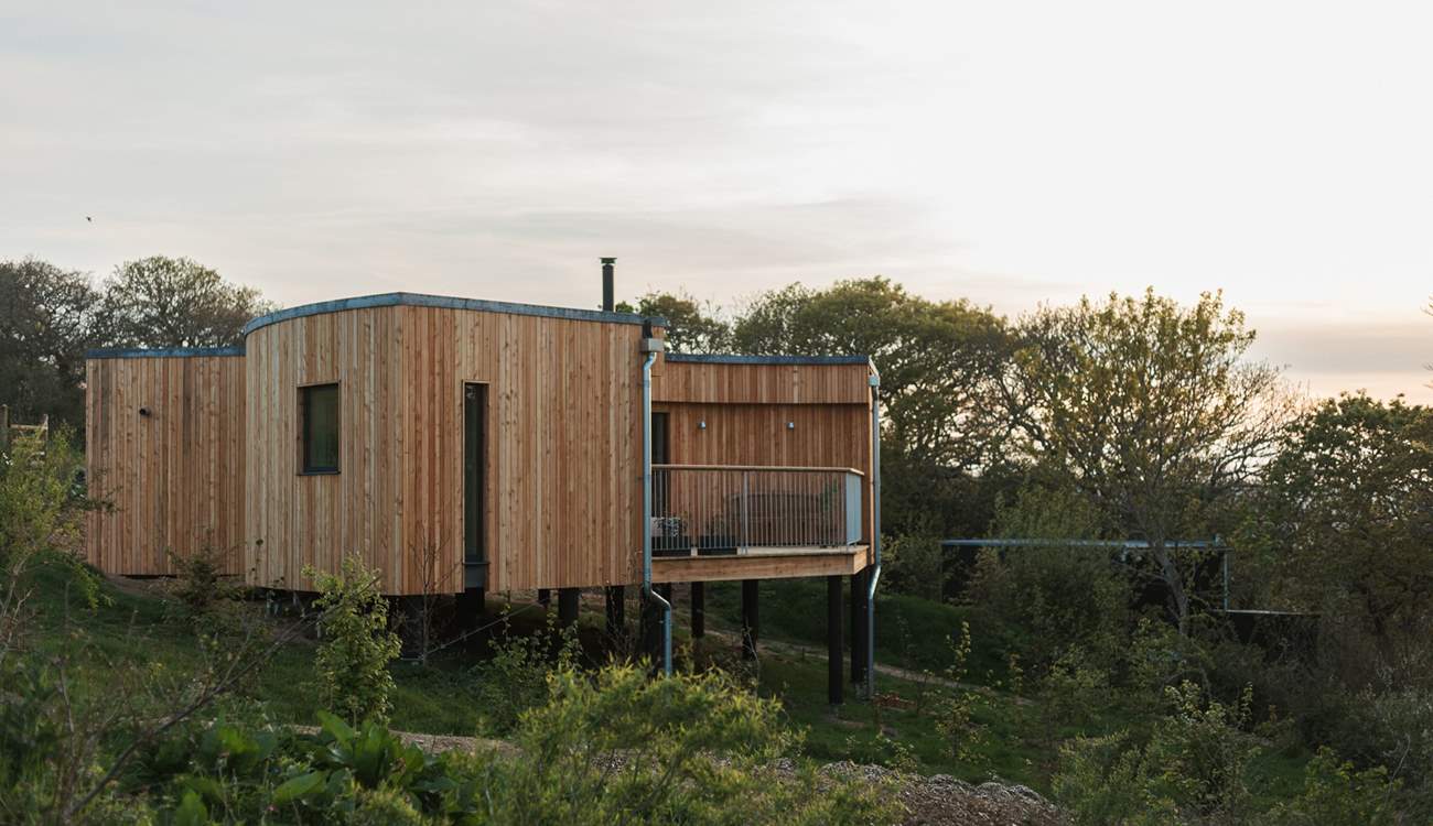 A picture-perfect hideaway between the trees.