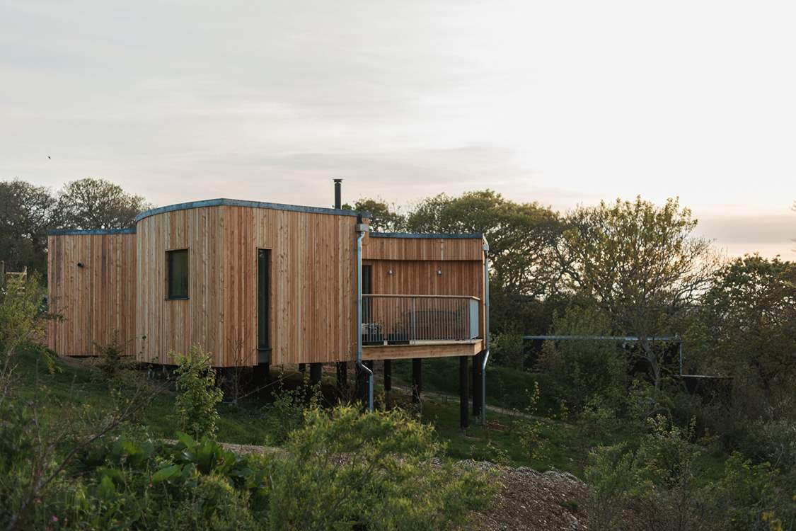 A picture-perfect hideaway between the trees.