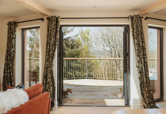 Wake to far-reaching views across the surrounding countryside from every angle.