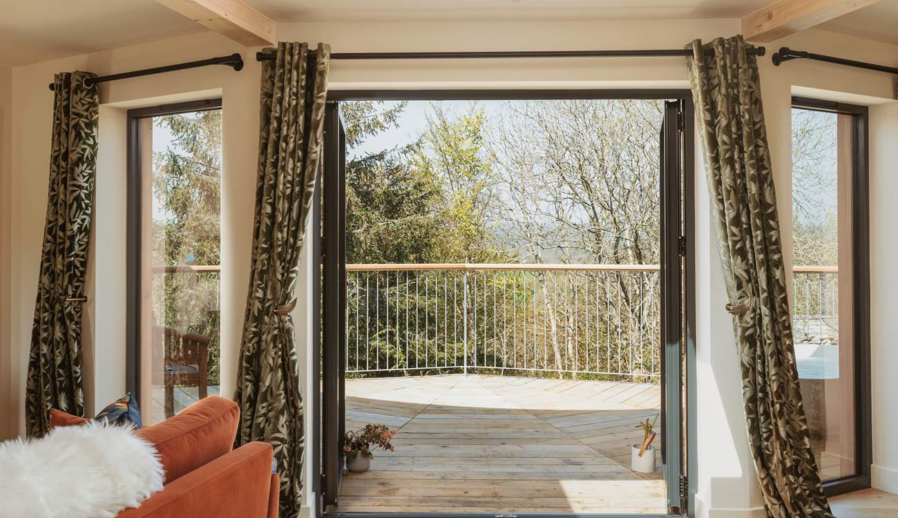Wake to far-reaching views across the surrounding countryside from every angle.