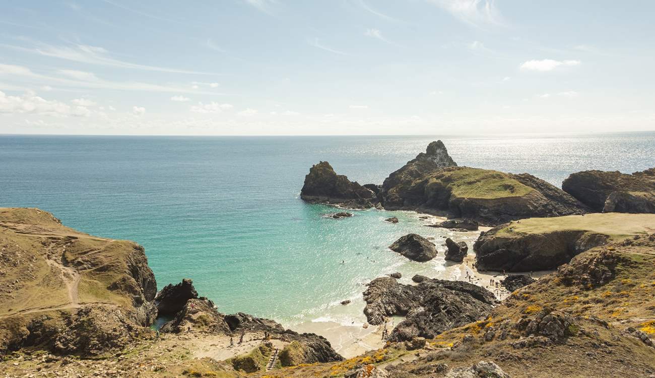Head down to the picturesque Kynance Cove and explore the rugged Cornish coastline. 