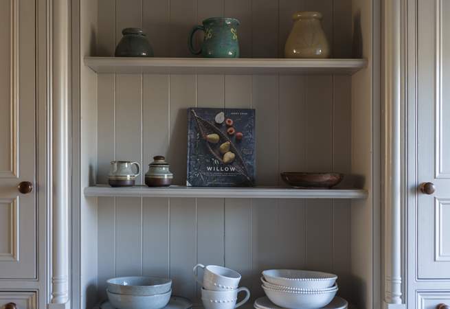 A selection of pottery for your culinary creations. 