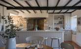 A perfectly placed dining-table for a relaxing breakfast or supper.  - Thumbnail Image