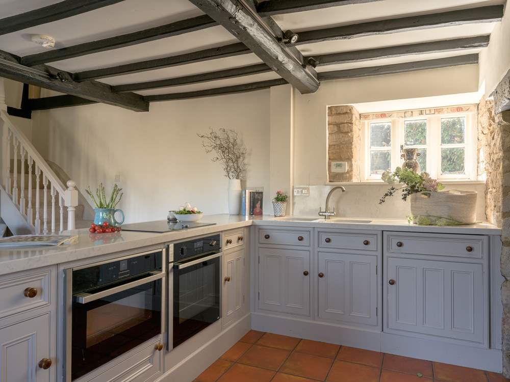 There are even two ovens - superb!