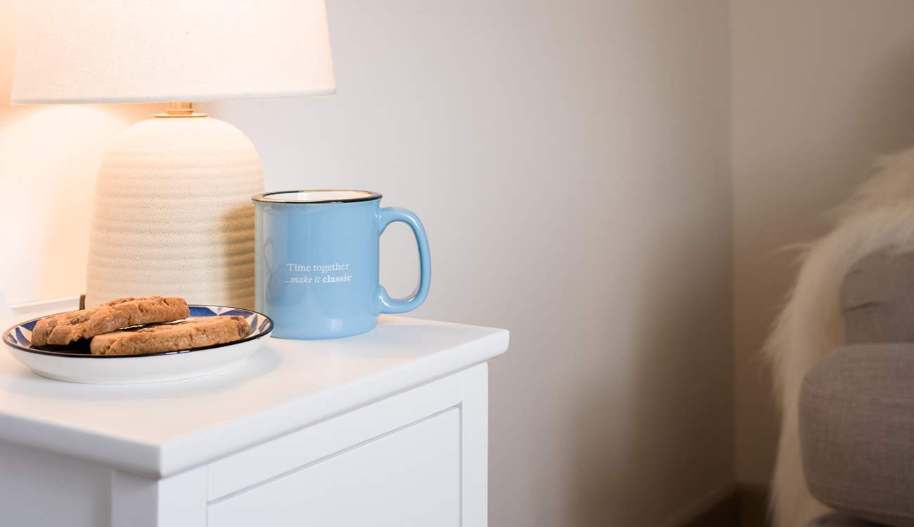 Take some time out with a luscious cookie or two. 